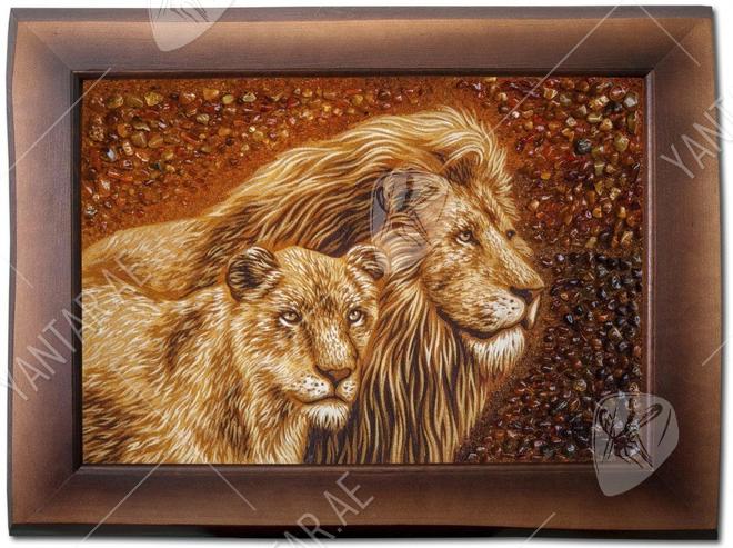 Panel "Lion and Lioness"