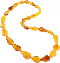 Beads made of drop-shaped amber stones