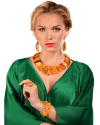 Amber necklace in honey shades “Cleopatra”