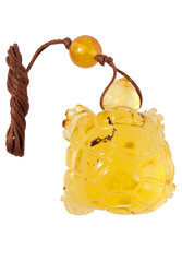 Amber pendant "Turtle"