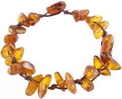 Braided bracelet made of polished amber stones