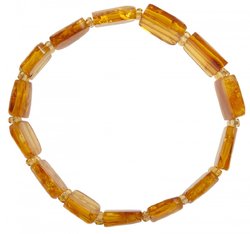 Bracelet made of flat amber stones