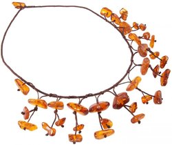 Braided beads made of cognac-colored amber