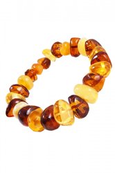 Bracelet made of polished amber stones