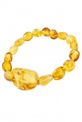 Amber bracelet with a large stone insert