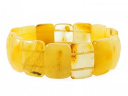 Bracelet made of figured amber stones