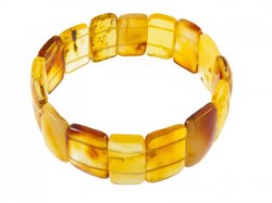 Bracelet made of figured amber stones