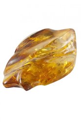 Brooch made of solid amber