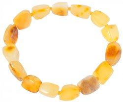 Bracelet made of polished amber stones