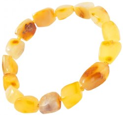 Bracelet made of polished amber stones