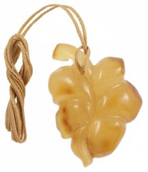 Pendant “Leaf” on a waxed rope