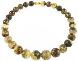 Beads made of polished amber balls