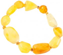 Bracelet made of light multifaceted polished amber stones