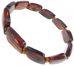 Bracelet made of flat amber stones