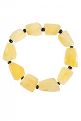 Amber bracelet with beads “Mari”