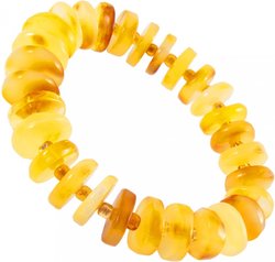 Bracelet made of light amber discs