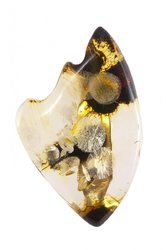 Amber brooch “Petal”