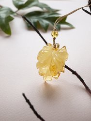 Amber pendant "Leaf"