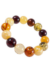 Bracelet made of polished amber beads