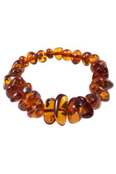 Bracelet made of cognac-colored amber stones