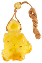 Amber pendant "Turtle"