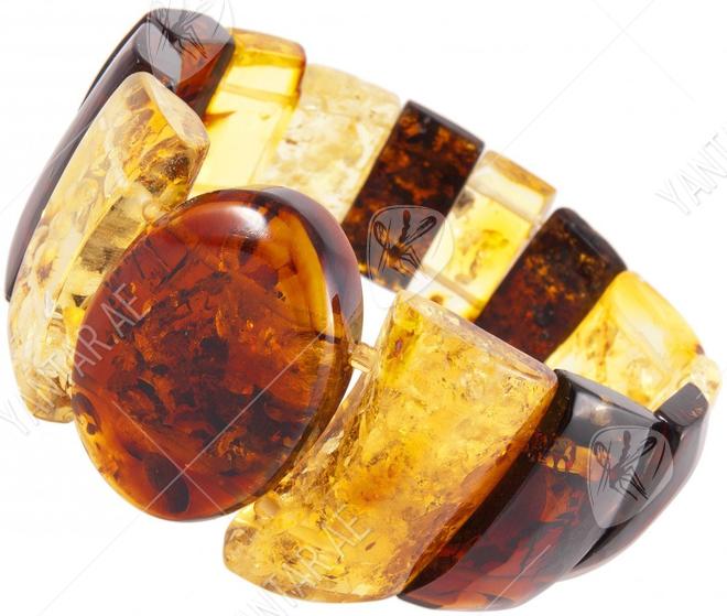 Bracelet made of figured amber stones “Elite”