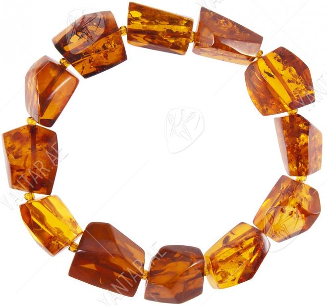 Bracelet made of translucent amber stones