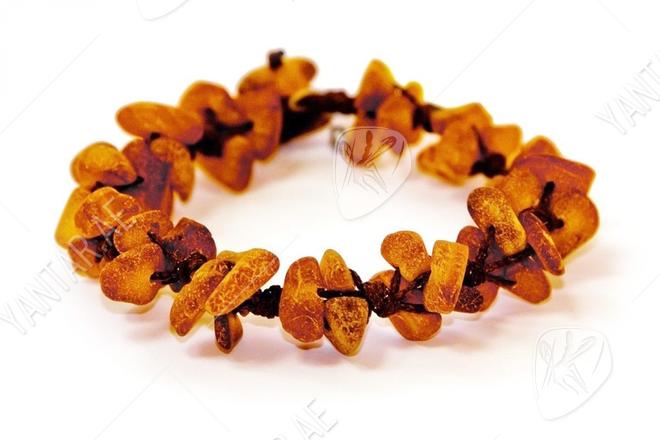 Braided bracelet with amber