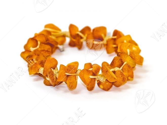 Bracelet with amber stones