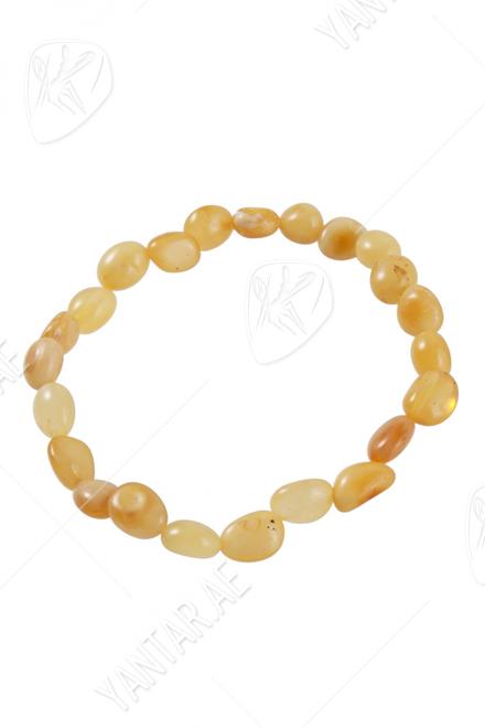 Bracelet made of light amber stones