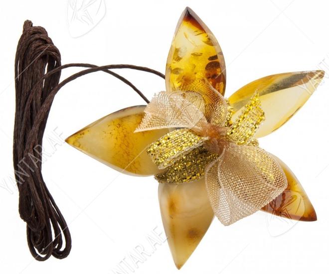 Pendant “Flower” on a wax rope