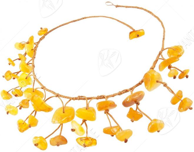 Braided beads made of light amber