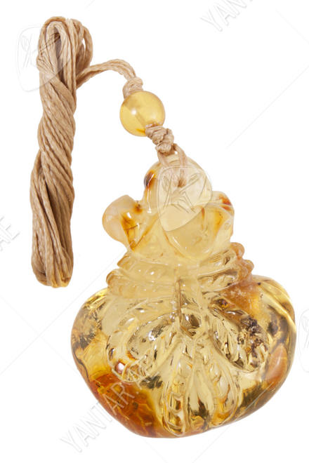 Carved amber pendant “Bag”