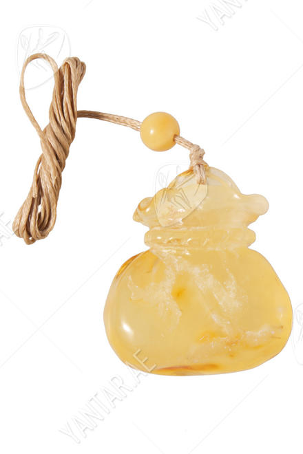 Carved amber pendant “Bag”