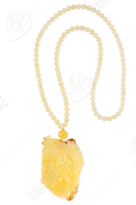 Beads made of amber balls with a pendant “Hotei”