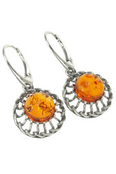 Silver earrings with amber “Scarlet”