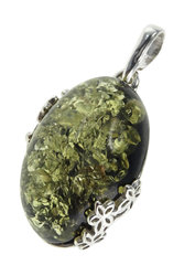 قلادة فضية مع العنبر “كاميو”