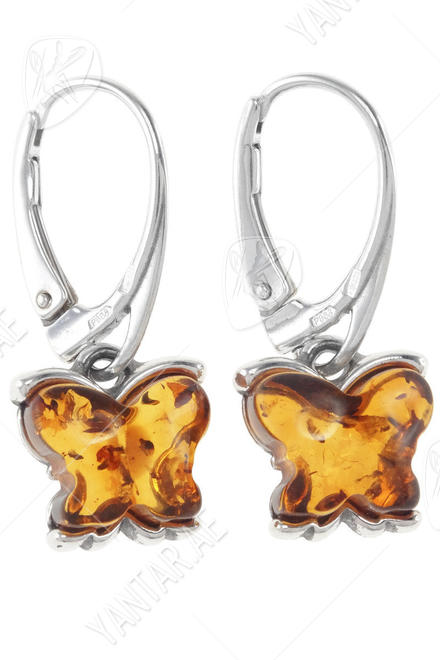 أقراط من الفضة مع العنبر “الفراشات”