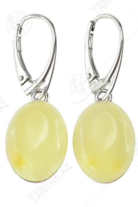 أقراط من العنبر والفضة “Armeo”