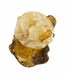 Amber figurine “Frog with a coin”