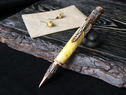 Pen decorated with amber SUV001007-001